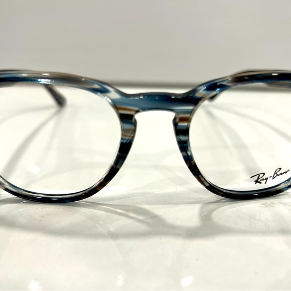 Ray Ban Glasses - Picture 8 of 10